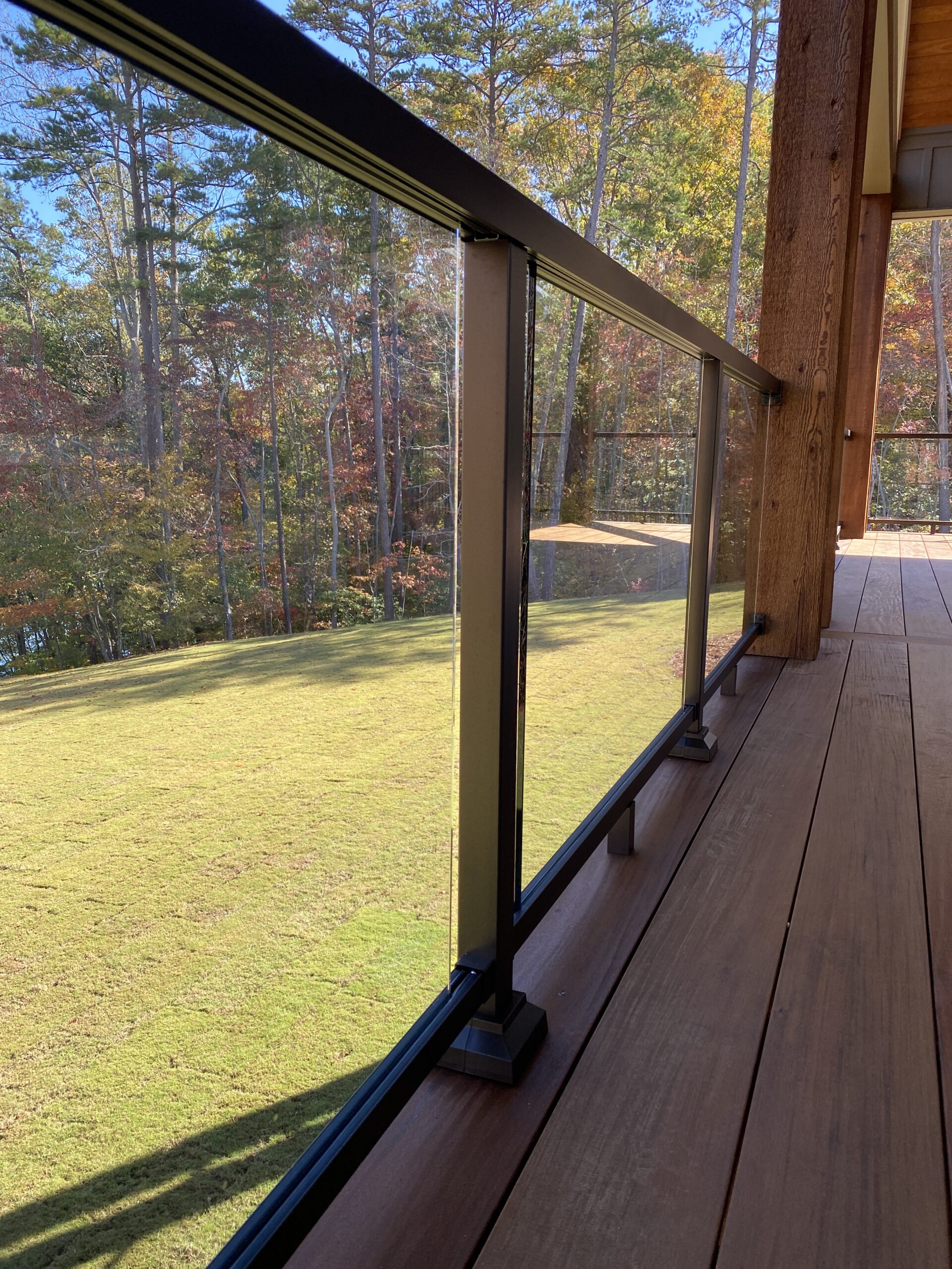 glass deck railing with unfiltered nature view 2