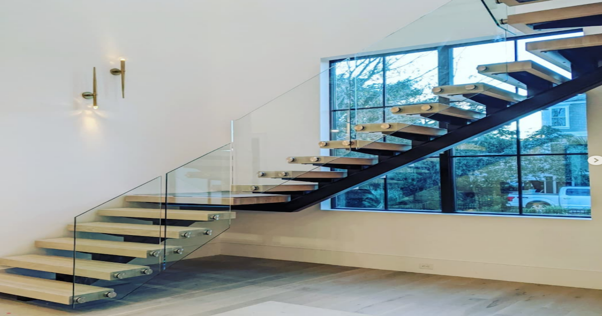 Floating-Staircase-Materials