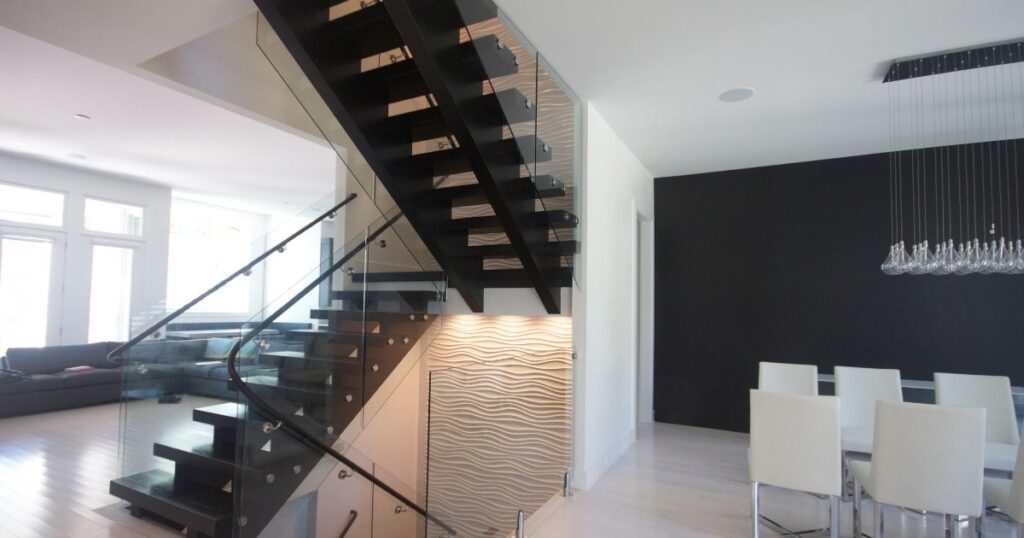 Southern Staircase Explains the Costs & Considerations for Glass