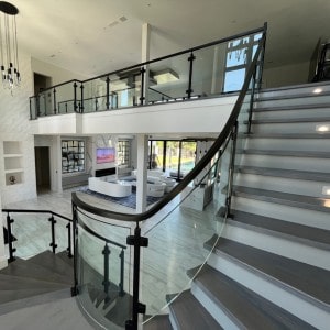 Factors to Consider When Choosing a Glass Staircase