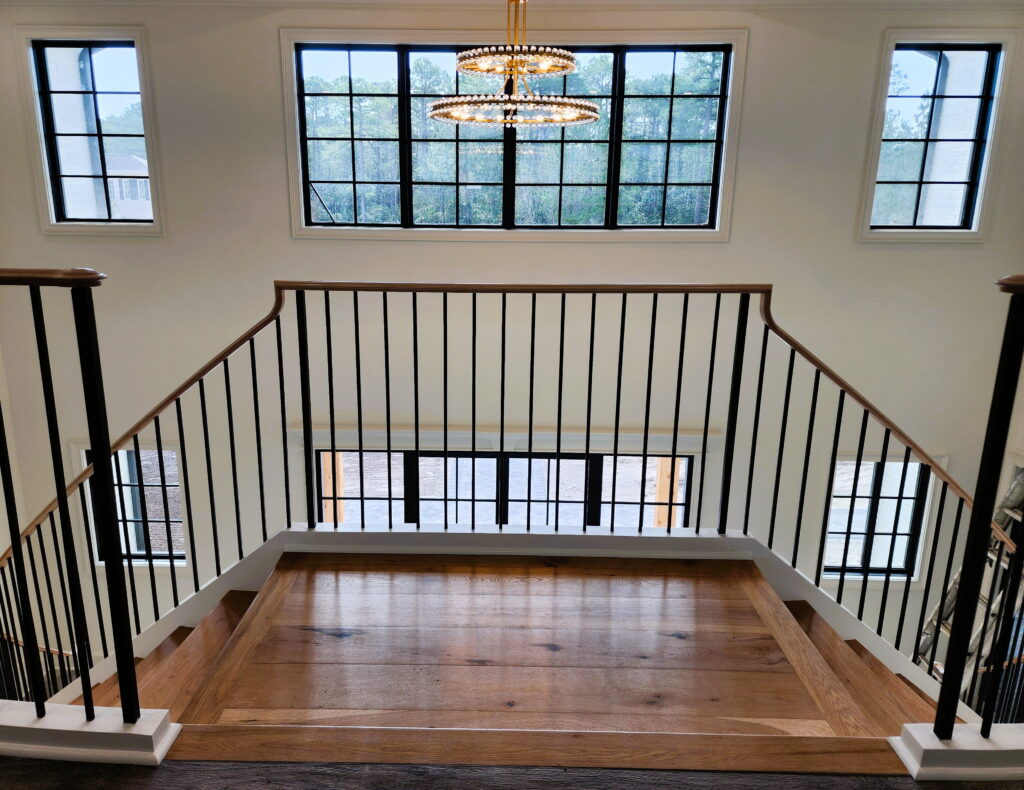 Integrating Stair Geometry into a Luxury Staircase Floor Plan